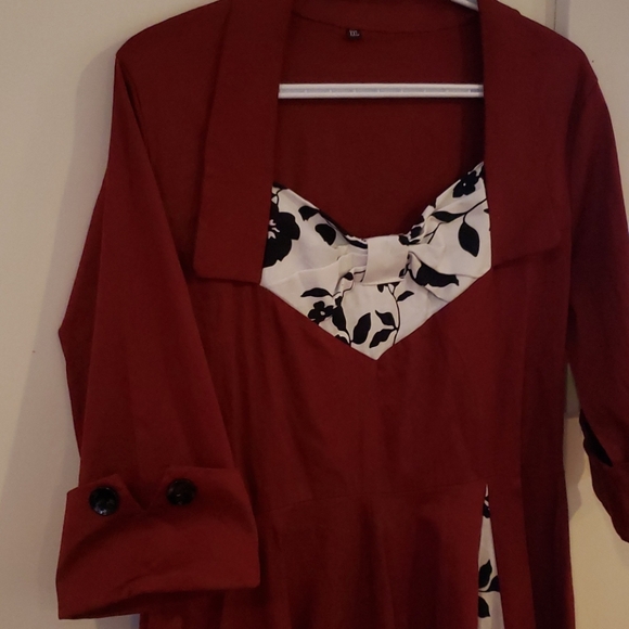 Red mid sleeve vintage style dress - Picture 2 of 3